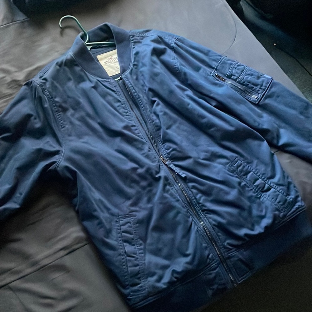 Blue Bomber jacket (XL) Hollister Brand